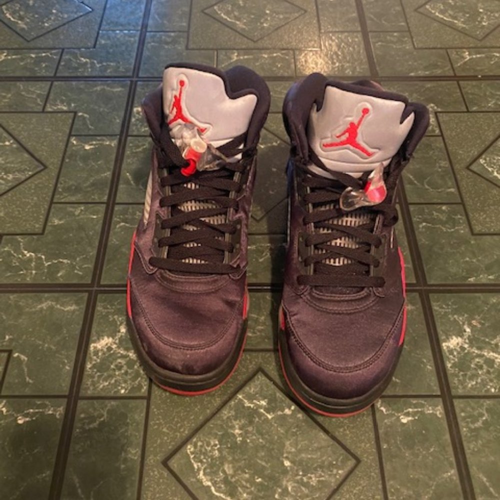 Retro Jordan 5s